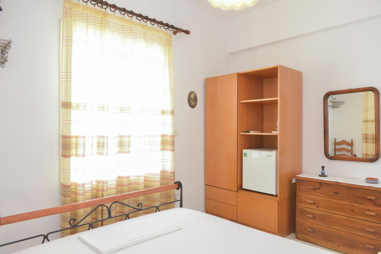 Kouki Maria Rooms Apollonía Eksteriør billede